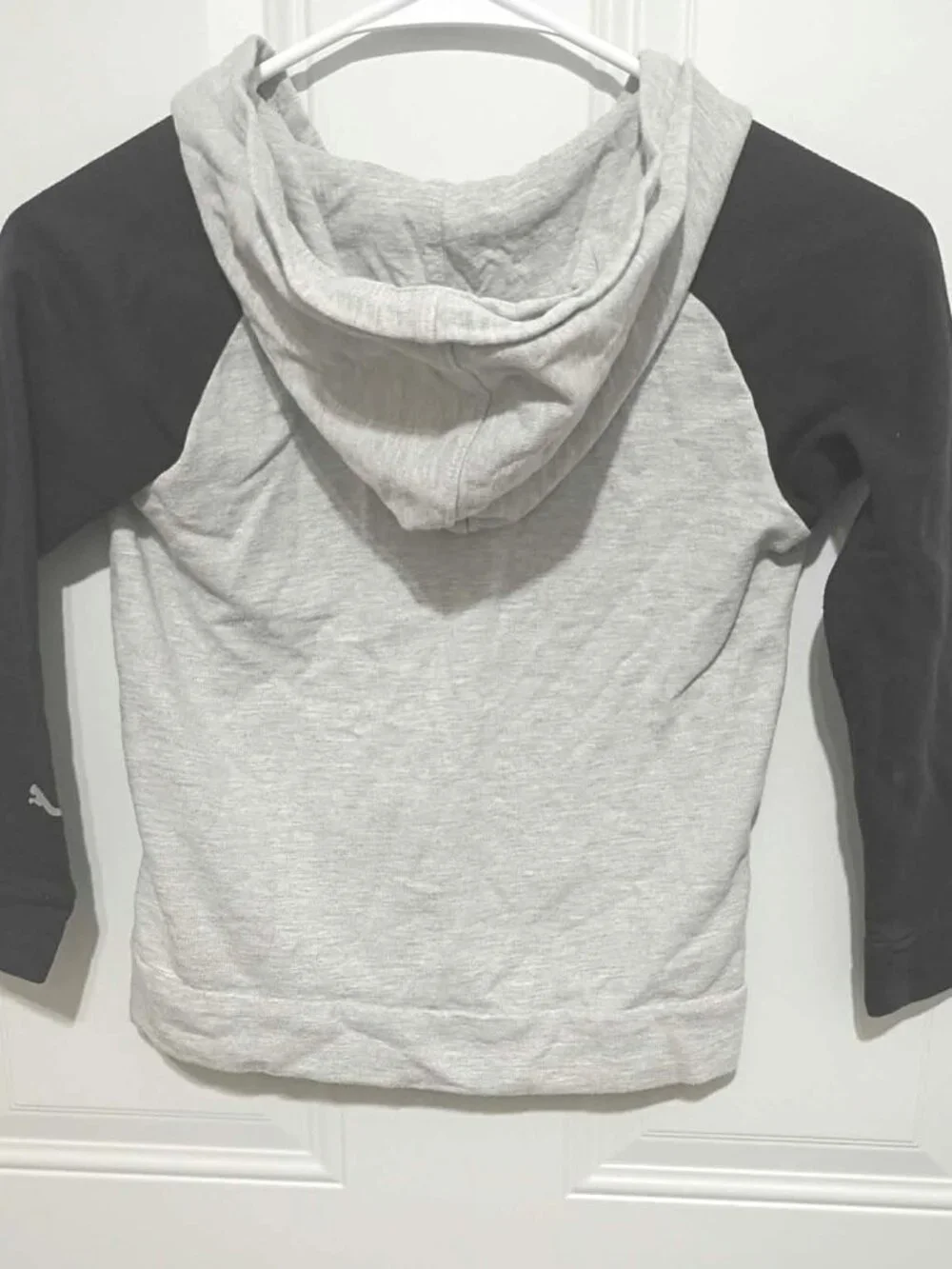 Puma Boys Zip up Jacket with Hood size 6